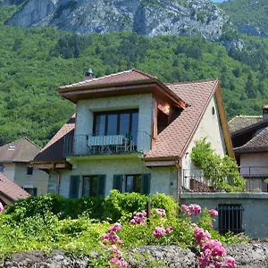 La Villanelle - Magnifique Vue Sur Le Lac, 5 Minutes à Pied De La Hébergement de vacances Veyrier-du-Lac