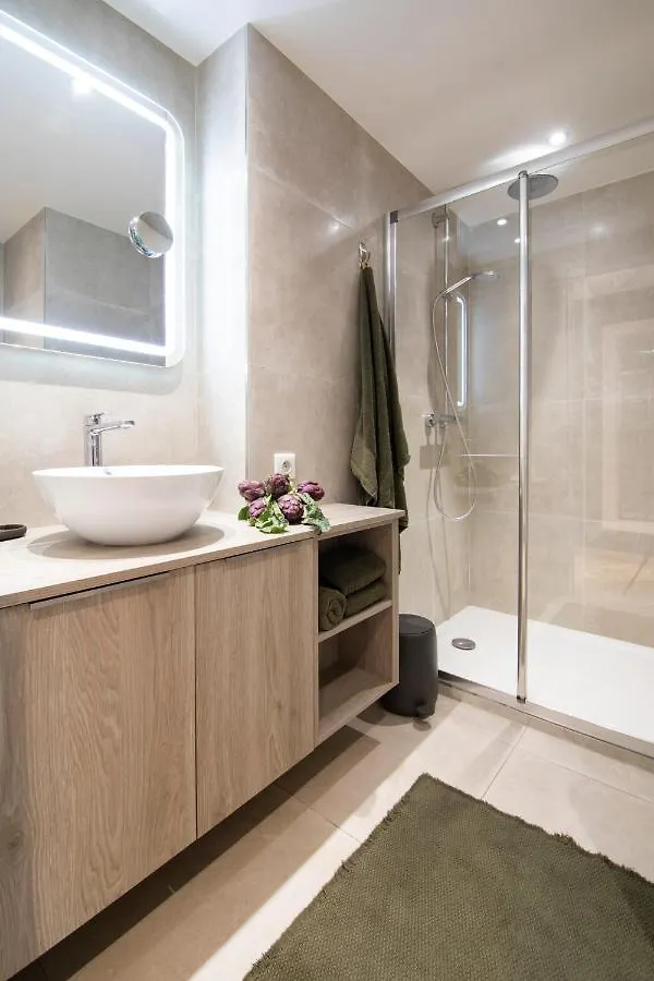 Near Croisette- 4 Star Studio -Seaview Cannes 0*,